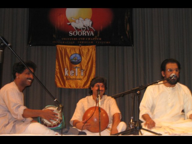 2003 Padmabhushan Jesudas.jpg